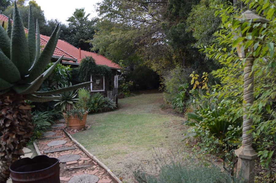 3 Bedroom Property for Sale in Brackenhurst Gauteng