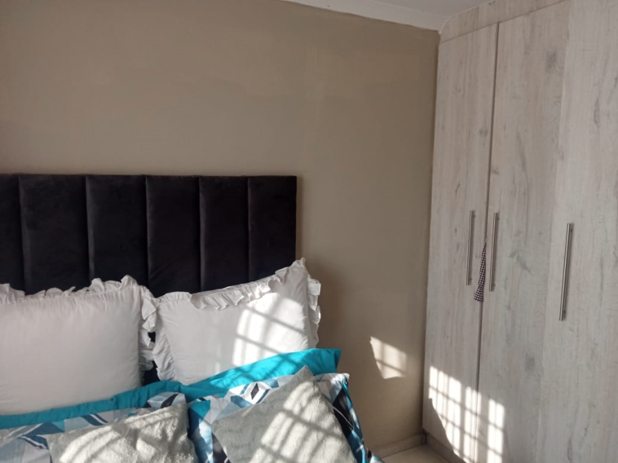3 Bedroom Property for Sale in Klippoortje Gauteng