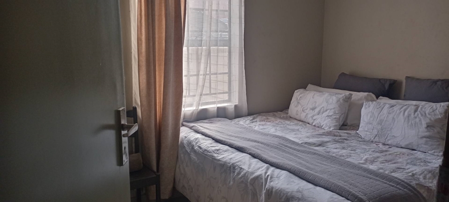 2 Bedroom Property for Sale in Montana Tuine Gauteng