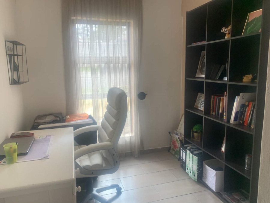 4 Bedroom Property for Sale in Winchester Hills Gauteng