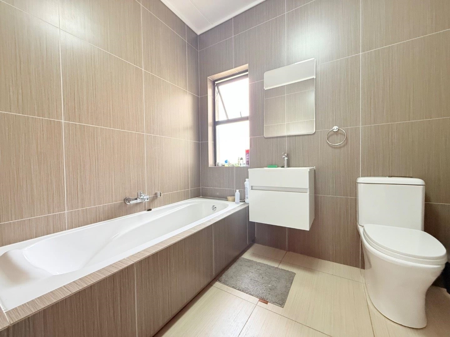 3 Bedroom Property for Sale in Kyalami Ah Gauteng