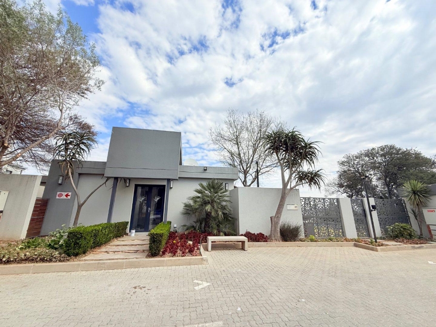 3 Bedroom Property for Sale in Kyalami Ah Gauteng
