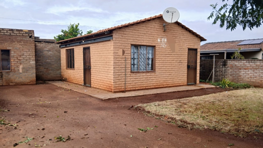 2 Bedroom Property for Sale in Ga-Rankuwa Unit 24 Gauteng
