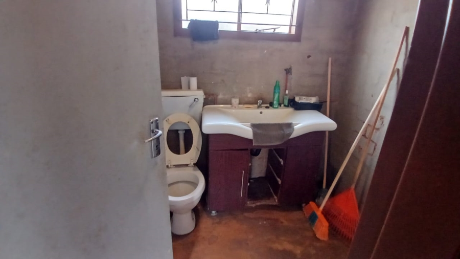 2 Bedroom Property for Sale in Ga-Rankuwa Unit 24 Gauteng