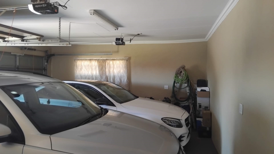 4 Bedroom Property for Sale in The Orchards Gauteng