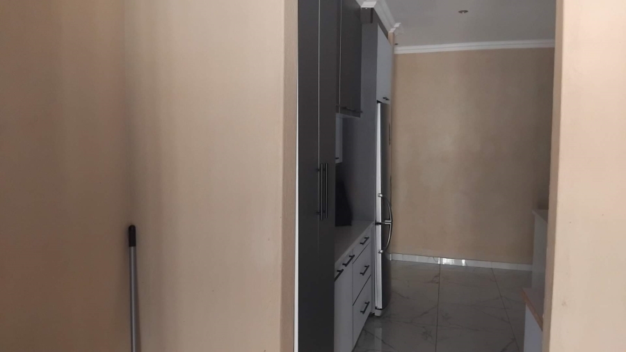 4 Bedroom Property for Sale in The Orchards Gauteng