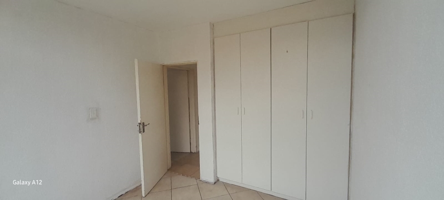2 Bedroom Property for Sale in Honeydew Gauteng