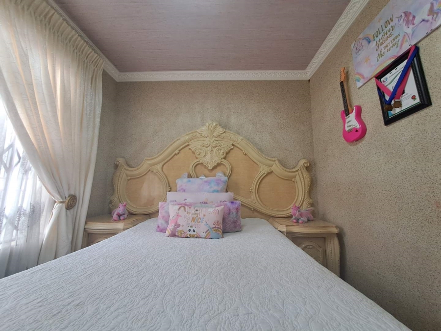 To Let 3 Bedroom Property for Rent in Olievenhoutbosch Gauteng