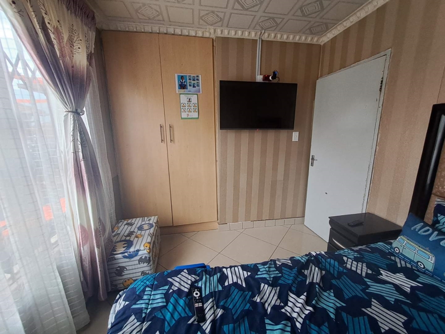 To Let 3 Bedroom Property for Rent in Olievenhoutbosch Gauteng