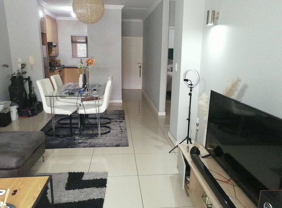 To Let 2 Bedroom Property for Rent in Morningside Gauteng