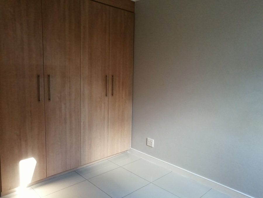 To Let 2 Bedroom Property for Rent in Morningside Gauteng