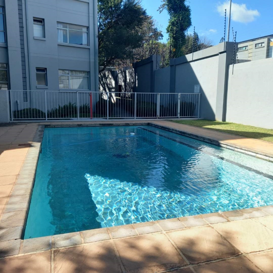 To Let 2 Bedroom Property for Rent in Morningside Gauteng