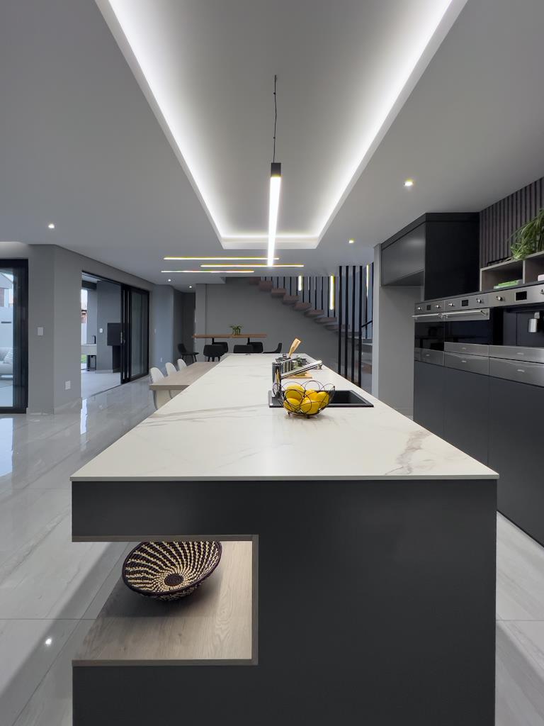 4 Bedroom Property for Sale in Midstream Heights Gauteng