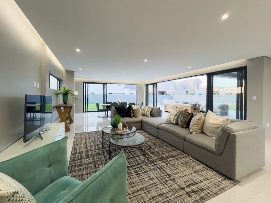 4 Bedroom Property for Sale in Midstream Heights Gauteng