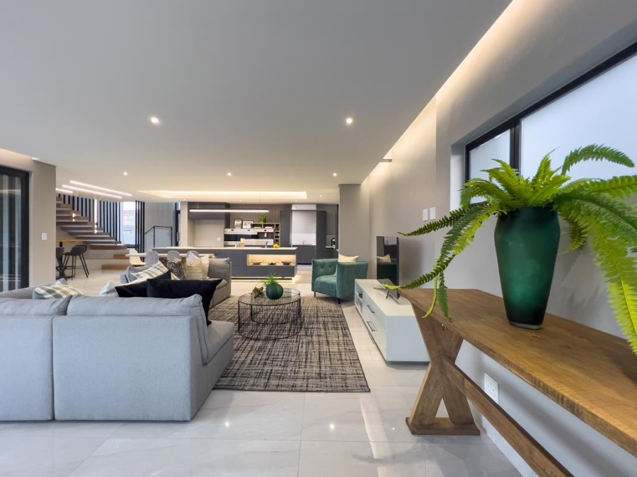 4 Bedroom Property for Sale in Midstream Heights Gauteng