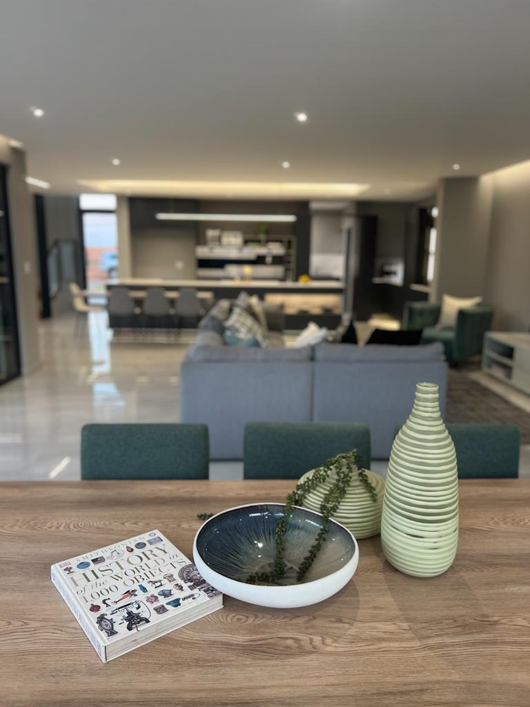 4 Bedroom Property for Sale in Midstream Heights Gauteng