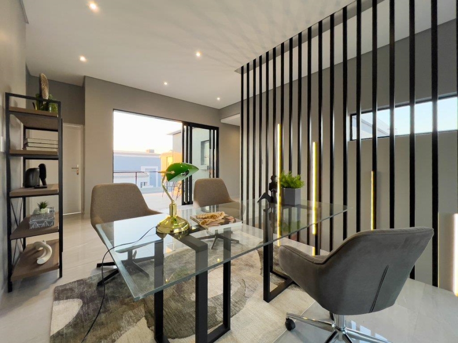 4 Bedroom Property for Sale in Midstream Heights Gauteng