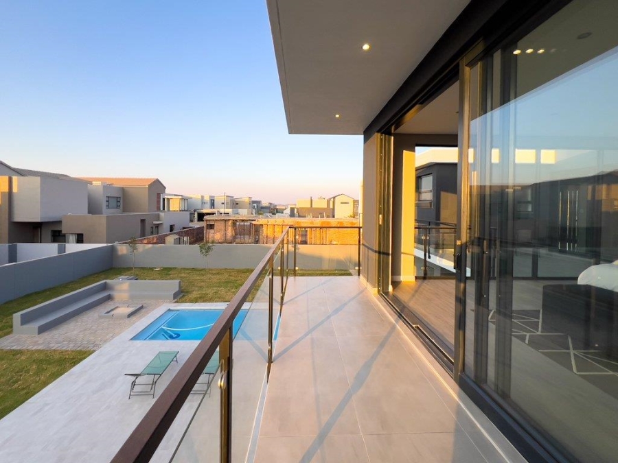 4 Bedroom Property for Sale in Midstream Heights Gauteng
