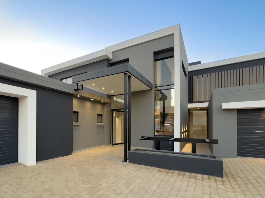 4 Bedroom Property for Sale in Midstream Heights Gauteng