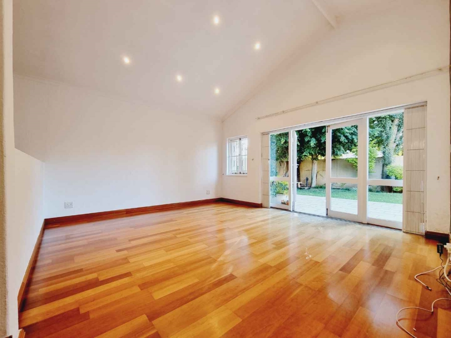 3 Bedroom Property for Sale in Sandown Gauteng