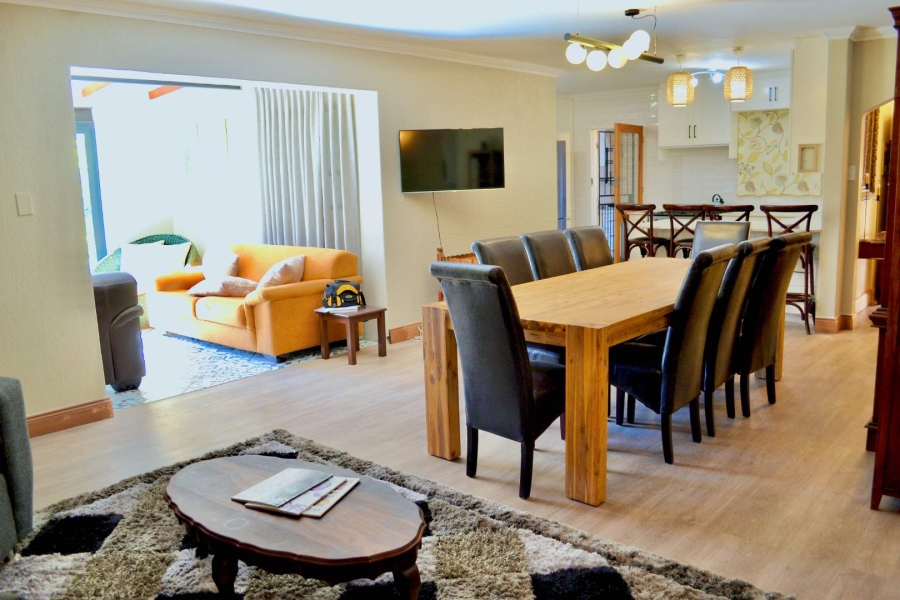 To Let 3 Bedroom Property for Rent in Waterkloof Glen Gauteng