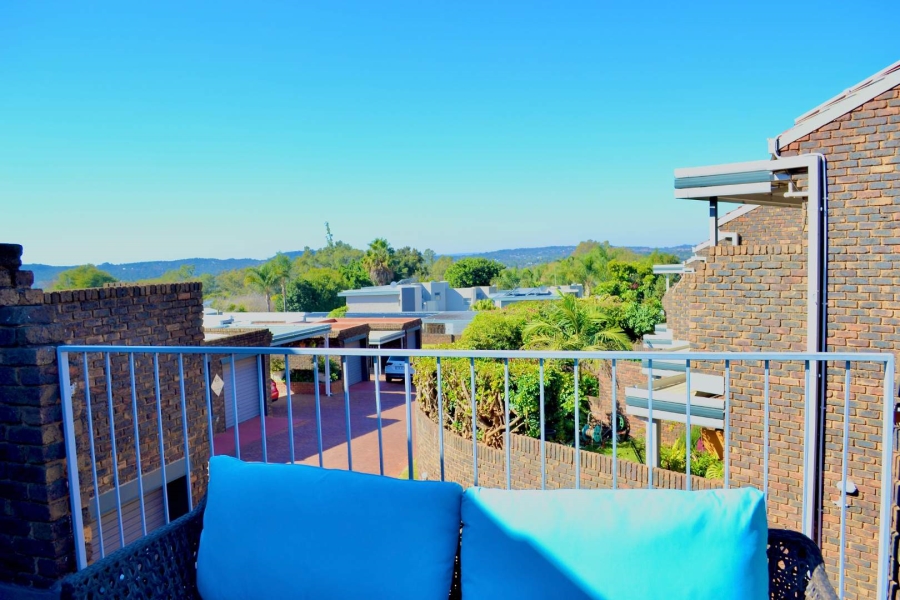 To Let 3 Bedroom Property for Rent in Waterkloof Glen Gauteng