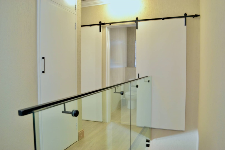To Let 3 Bedroom Property for Rent in Waterkloof Glen Gauteng