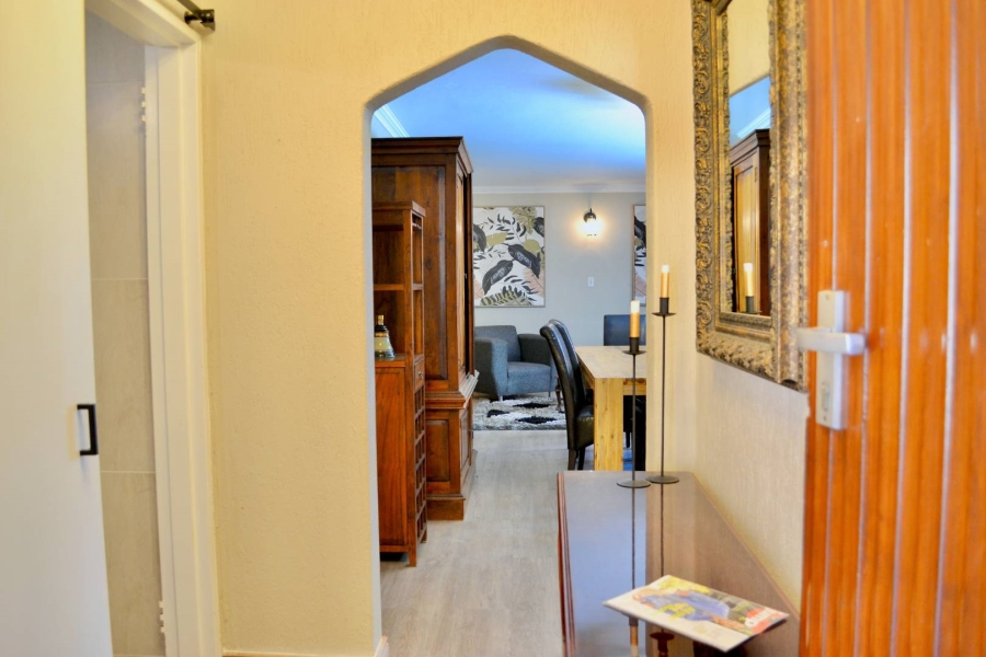 To Let 3 Bedroom Property for Rent in Waterkloof Glen Gauteng