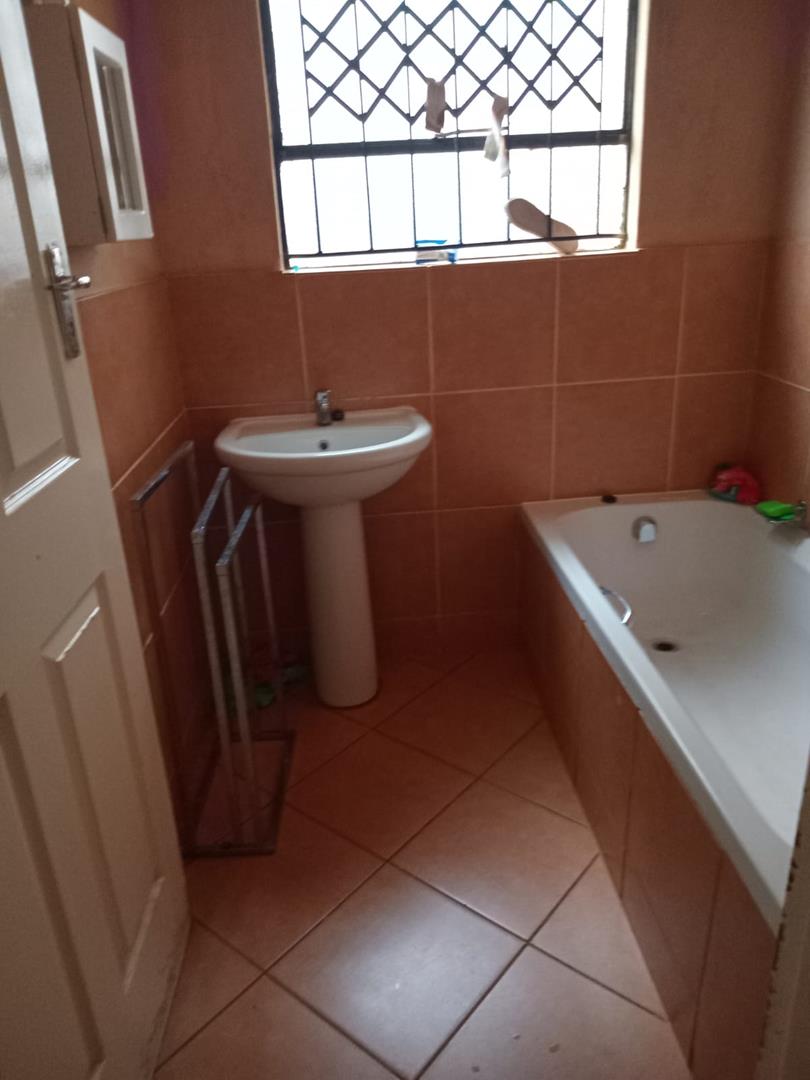 3 Bedroom Property for Sale in The Orchards Gauteng