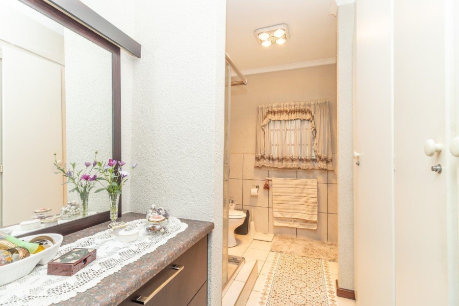 2 Bedroom Property for Sale in Northwold Gauteng