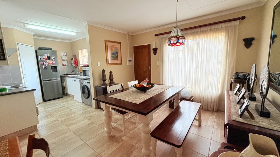 2 Bedroom Property for Sale in Eldoraigne Gauteng