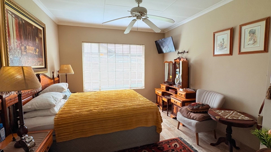 2 Bedroom Property for Sale in Eldoraigne Gauteng