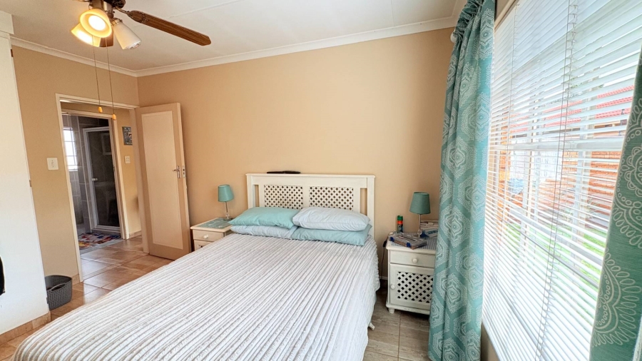 2 Bedroom Property for Sale in Eldoraigne Gauteng
