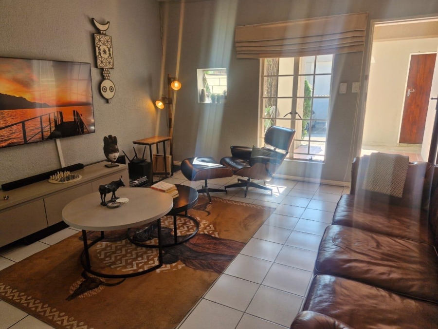 2 Bedroom Property for Sale in Morningside Gauteng