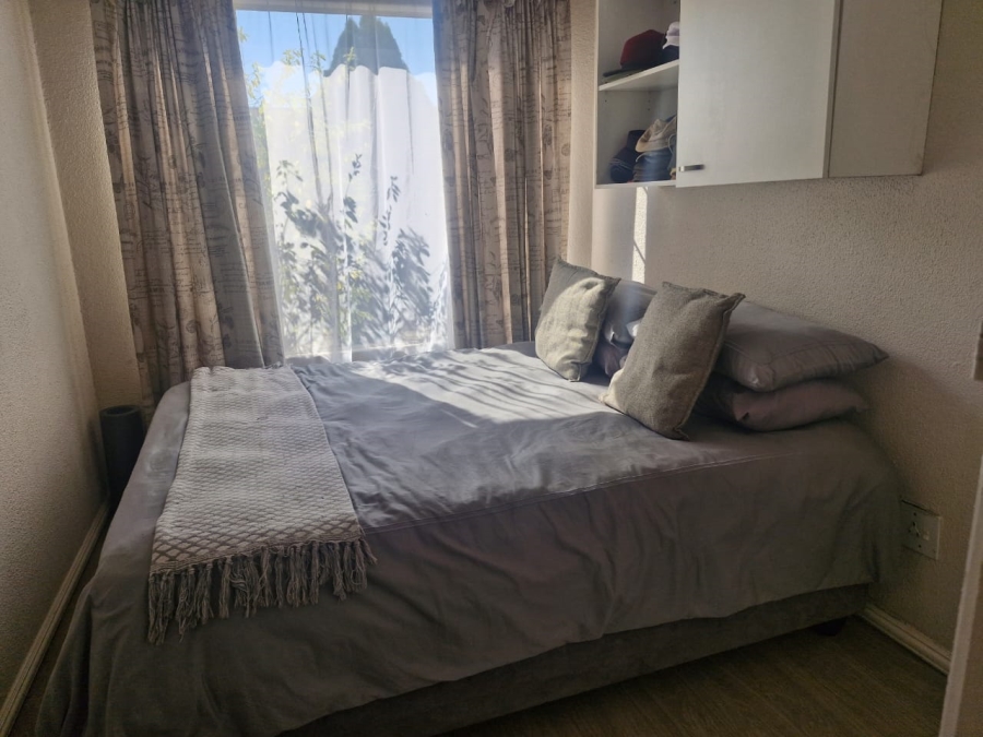 2 Bedroom Property for Sale in Morningside Gauteng