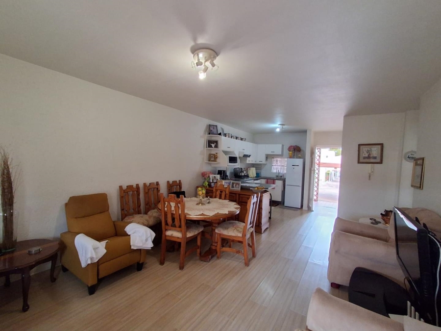 3 Bedroom Property for Sale in Brackendowns Gauteng