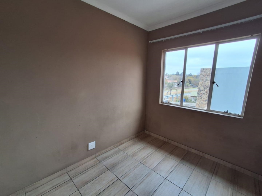 2 Bedroom Property for Sale in Brackendowns Gauteng