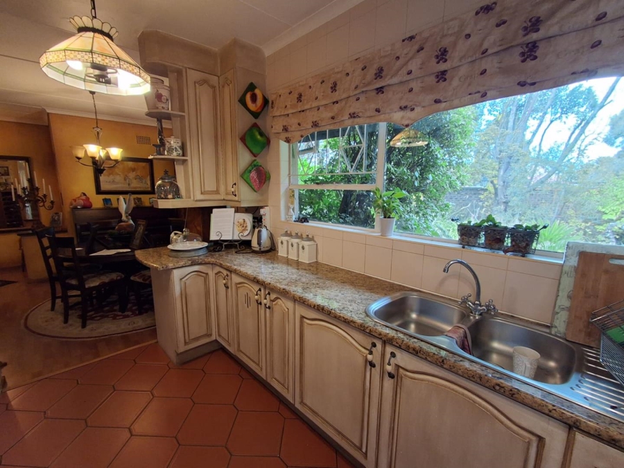 3 Bedroom Property for Sale in Brackenhurst Gauteng