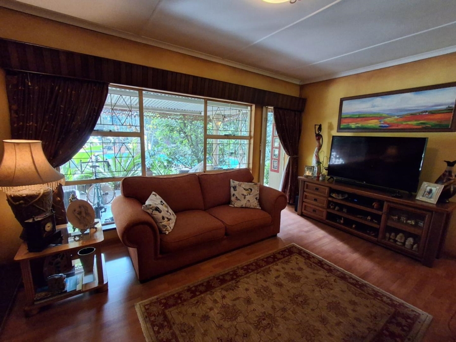 3 Bedroom Property for Sale in Brackenhurst Gauteng