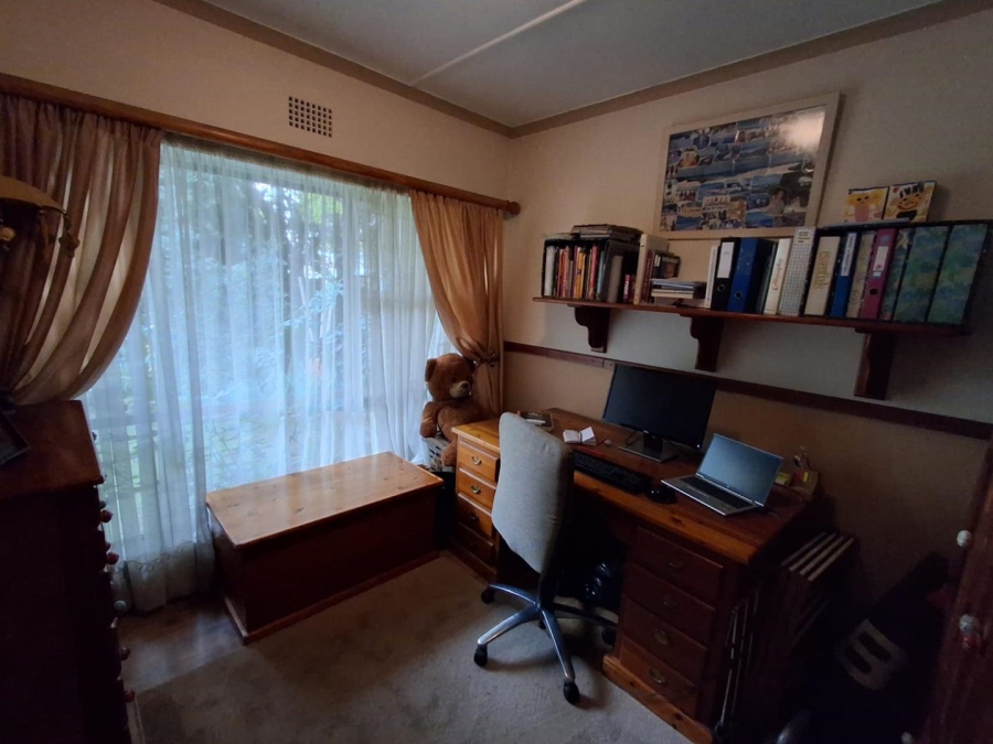 3 Bedroom Property for Sale in Brackenhurst Gauteng