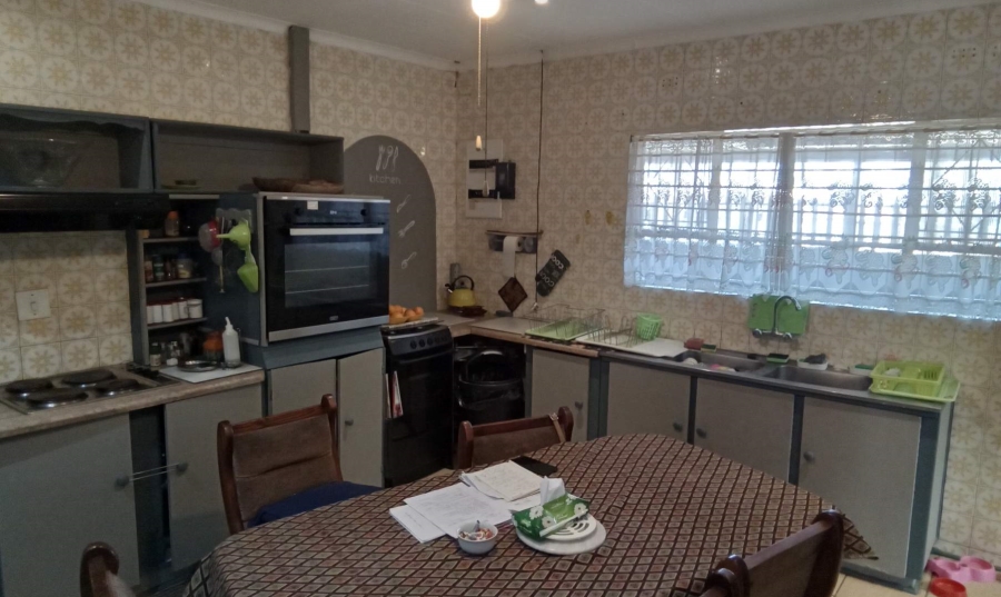 3 Bedroom Property for Sale in Sophiatown Gauteng