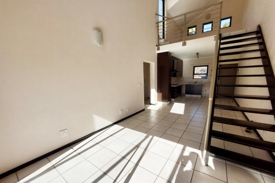 To Let 2 Bedroom Property for Rent in Douglasdale Gauteng