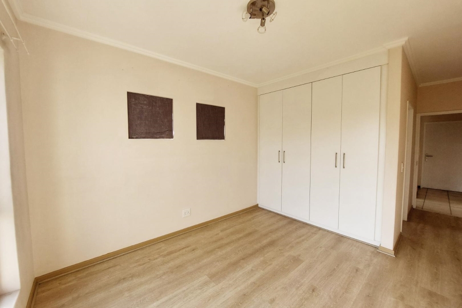 To Let 2 Bedroom Property for Rent in Douglasdale Gauteng