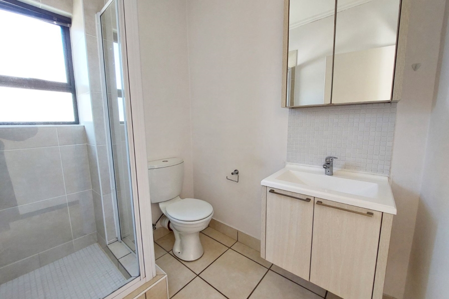 To Let 2 Bedroom Property for Rent in Douglasdale Gauteng