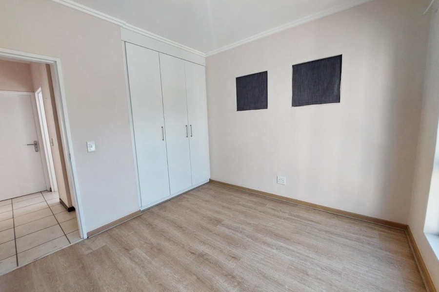 To Let 2 Bedroom Property for Rent in Douglasdale Gauteng