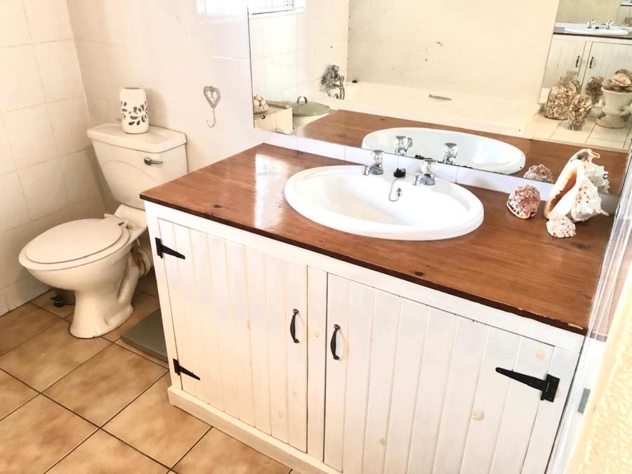 2 Bedroom Property for Sale in Northwold Gauteng