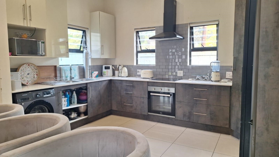 To Let 3 Bedroom Property for Rent in Ferndale Gauteng