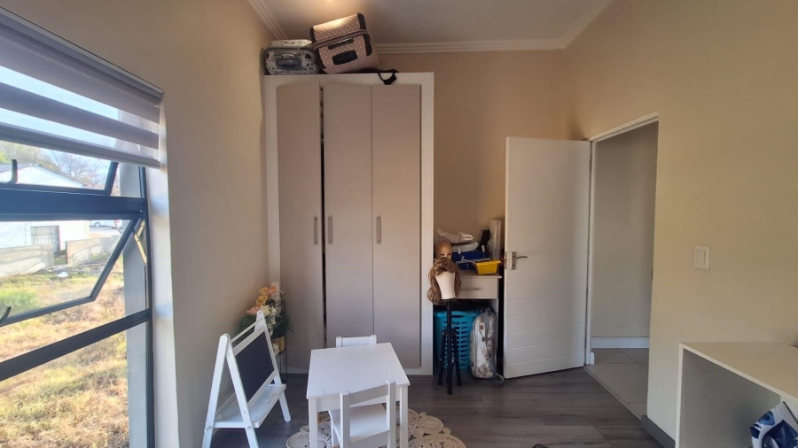 To Let 3 Bedroom Property for Rent in Ferndale Gauteng