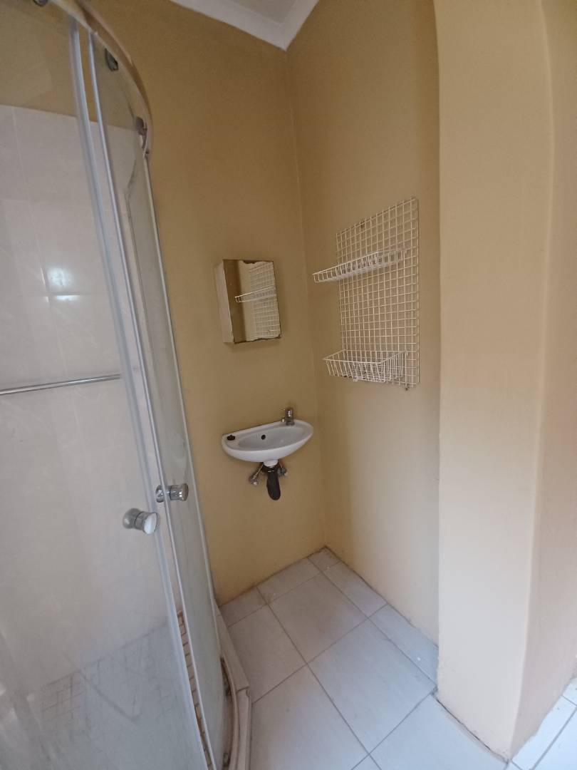 To Let 1 Bedroom Property for Rent in Silverton Gauteng