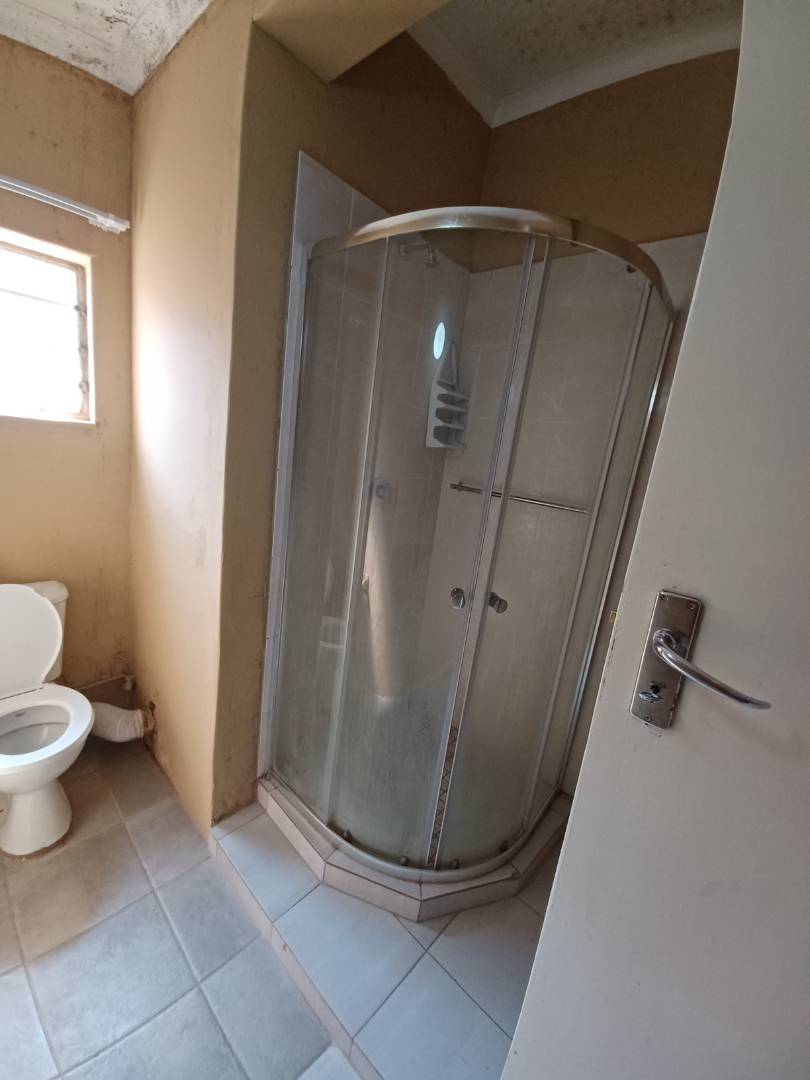 To Let 1 Bedroom Property for Rent in Silverton Gauteng